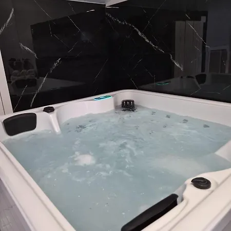 Atena Platino Bed & Breakfast *